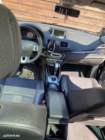 Renault Megane 1.5 dCi Sport Edition EDC - 4