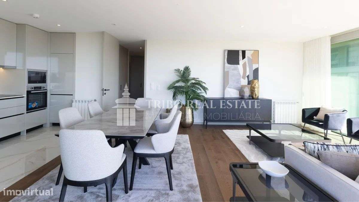 T3 LUXO EM CONDOMÍNIO FECHADO + VISTA MAR-30