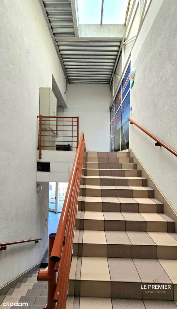 Lokal handlowy przy trasie i dużym osiedlu-13