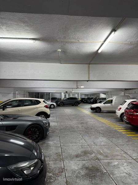 Garagem para Estacionamento - Oportunidade de Investimento - Grande imagem: 4/8