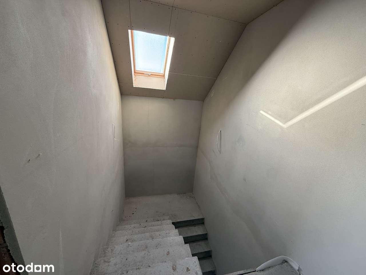 Otmuchów , dom wolnostojacy 130m2, działka 9500 m2 zabudowana-15