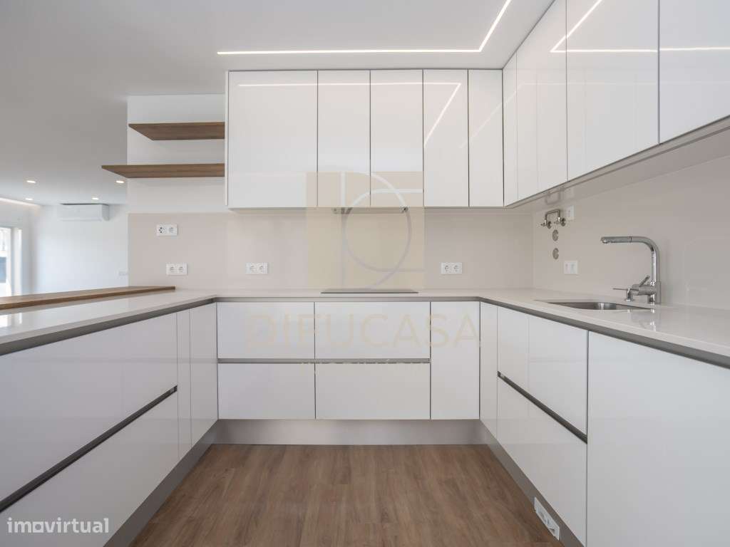 R291 Moradia T3 Duplex com áreas fabulosas-8