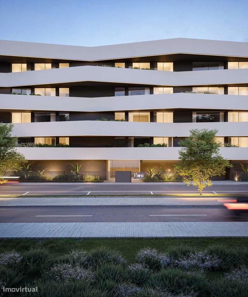 Apartamento T2 com Varanda e Garagem | Paços de Ferreira-5