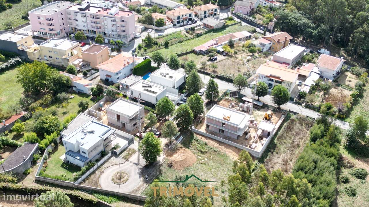 Lote de Terreno em Cucujães, Oliveira de Azeméis-5