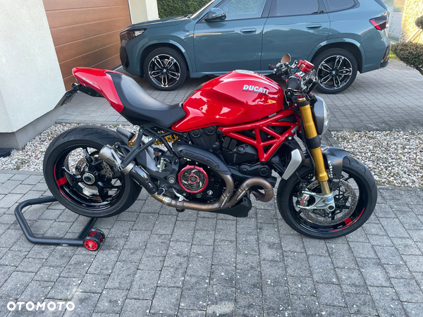 Ducati Monster - 1