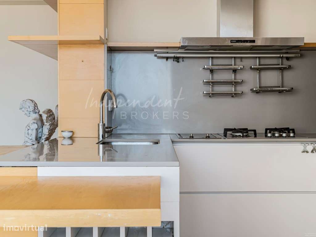 APARTAMENTO T3 TRANSFORMADO EM T2+1 NA AVENIDA CONSELHEIRO FERNANDO...-8