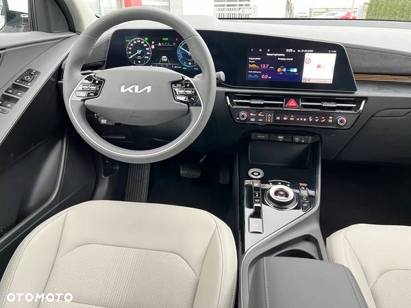 Kia Niro 1.6 GDI Hybrid L Business Line - 25