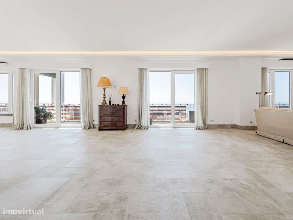 Penthouse T4 + 2 áreas, Varanda vista mar, Estacionamento, Parede - Grande imagem: 2/33