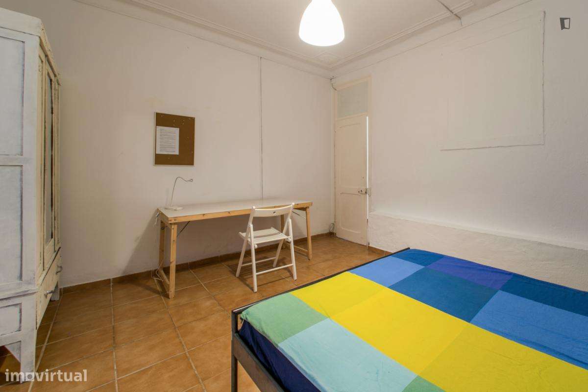 Quarto - localizado em Picoas Lisbon - Grande imagem: 5/15
