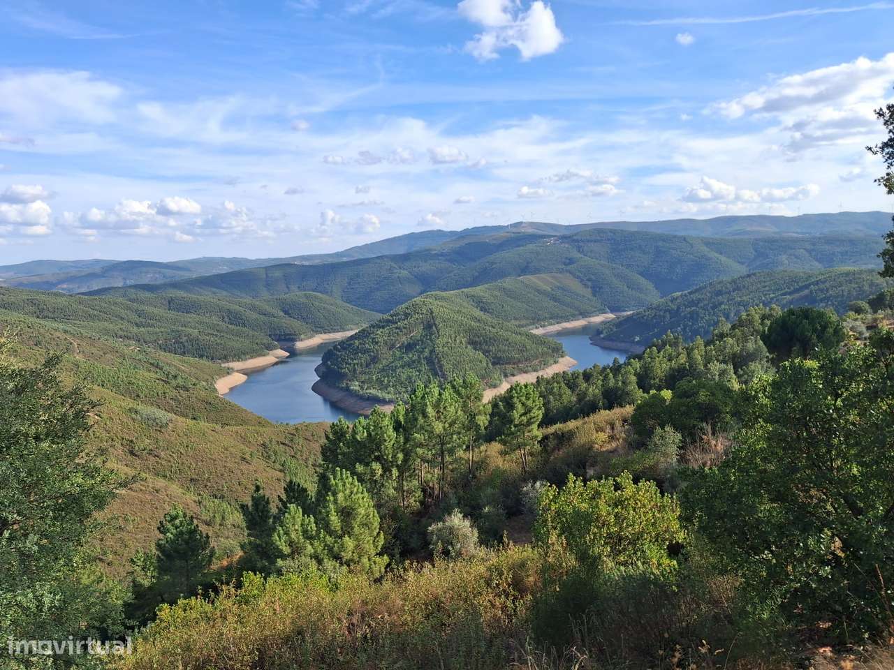 Casa de Aldeia, tipologia T2 + Sótão para recuperação total-4