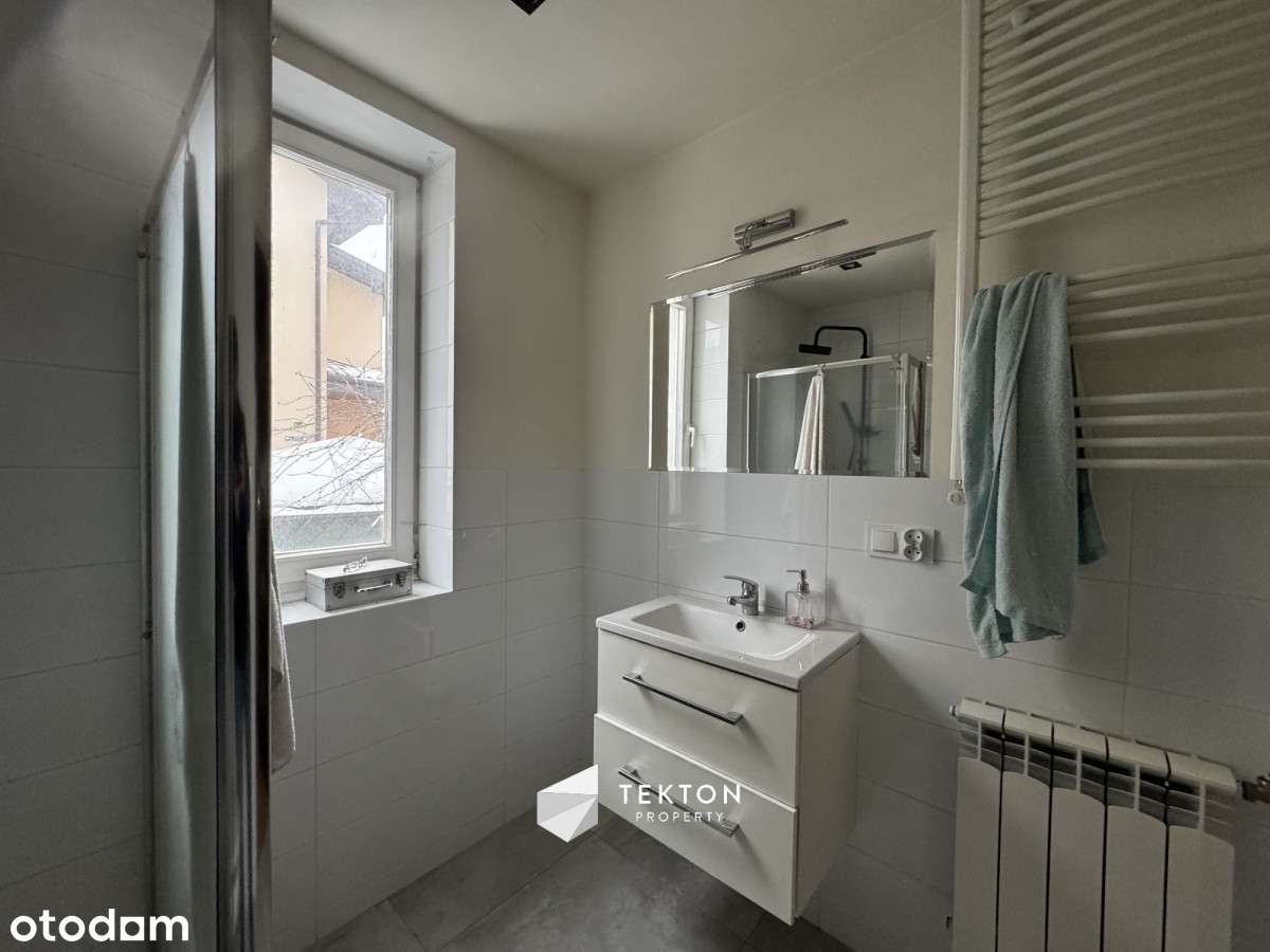 196m2 | działka 369m2 | wolnostojący | 2x garaż-9