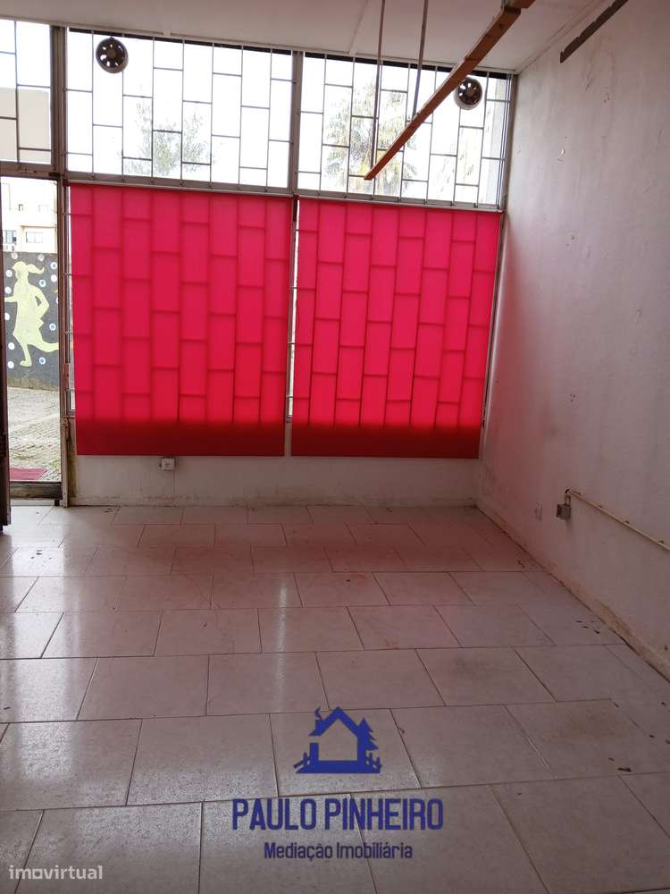 Loja São Mamede Infesta - Grande imagem: 2/6