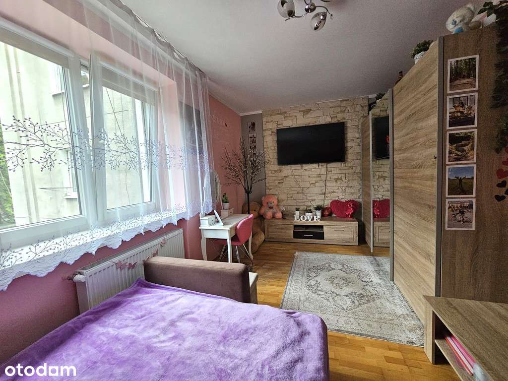 Rozkładowe, ustawne i jasne mieszkanie.-4