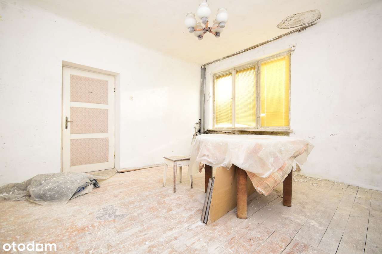 Zamieszkaj w centrum Jaworzna! Idealna okazja na własny dom!-10