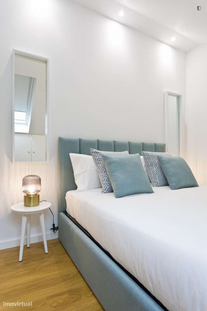 Apartamento com 1 quartos - localizado em Cedofeita Porto - Grande imagem: 2/6