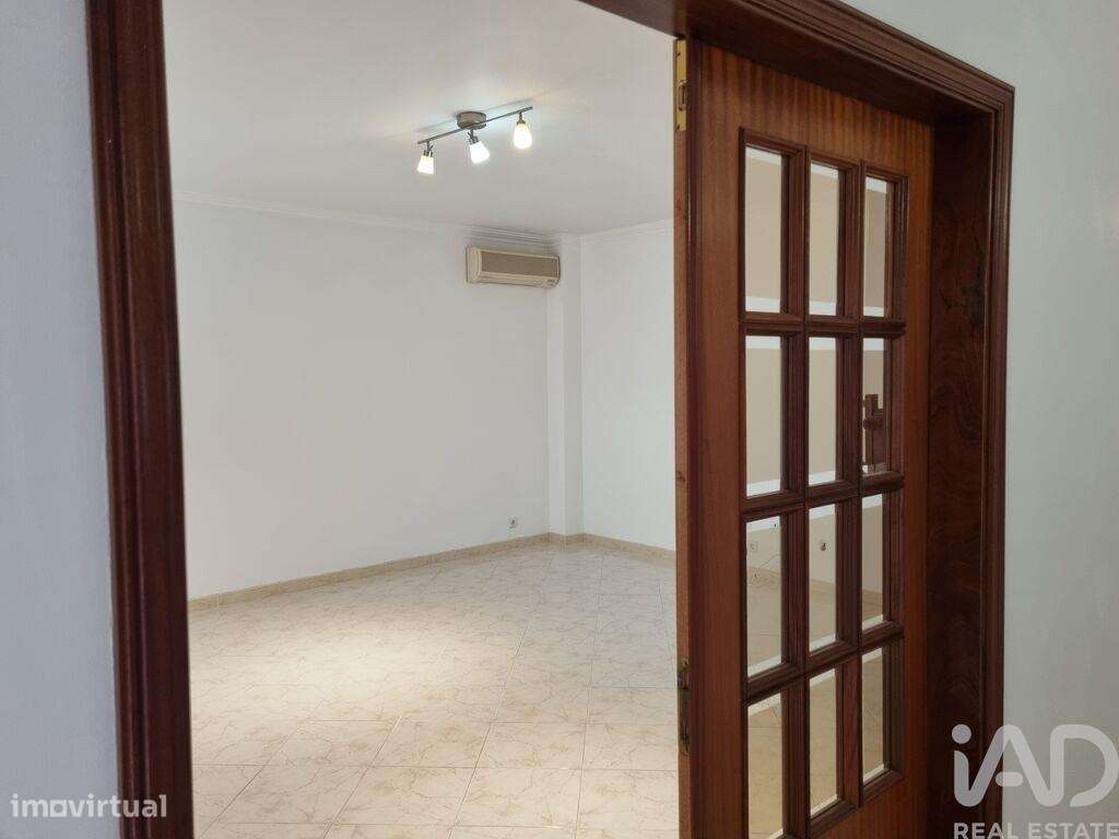 Apartamento T3 em Poiares (Santo André) de 156,00 m2 - Grande imagem: 4/27
