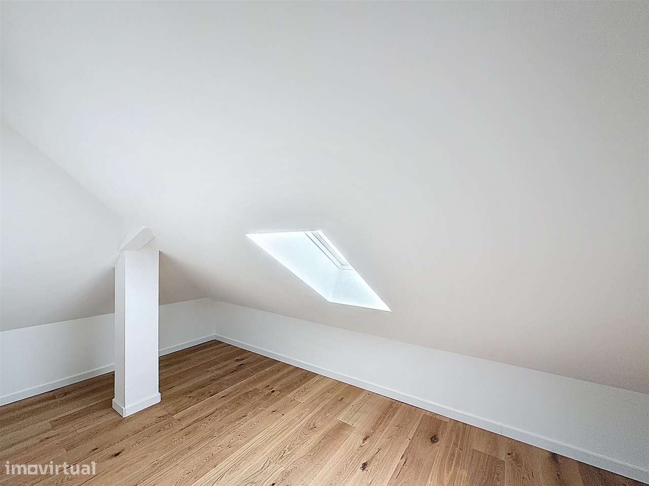 Apartamento T1+1 no centro da cidade-15