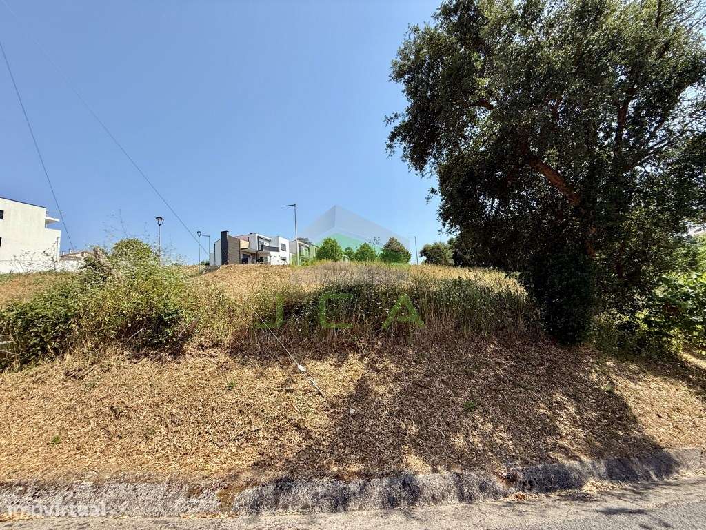 Terreno para construção de uma moradia - Grande imagem: 5/6