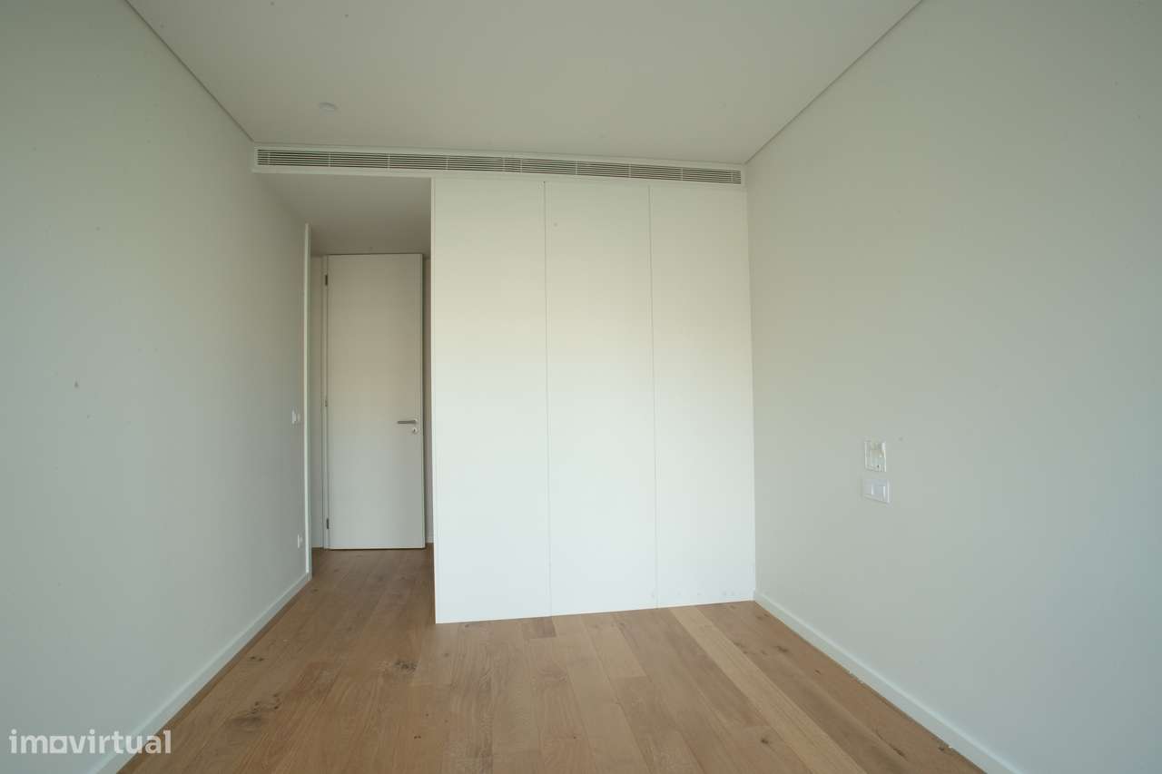 Apartamento T2 fim de construção Avenida Edgar Cardoso Vila Nova Gaia-17