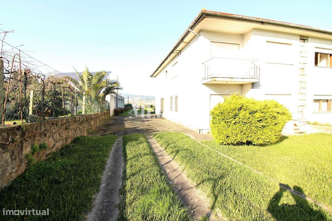 Moradias geminadas em Barcelinhos - Grande imagem: 4/10