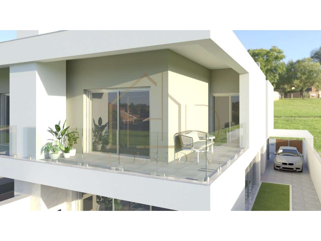 LUXUOSA Moradia T4 com Piscina. Fernão Ferro - Grande imagem: 5/26