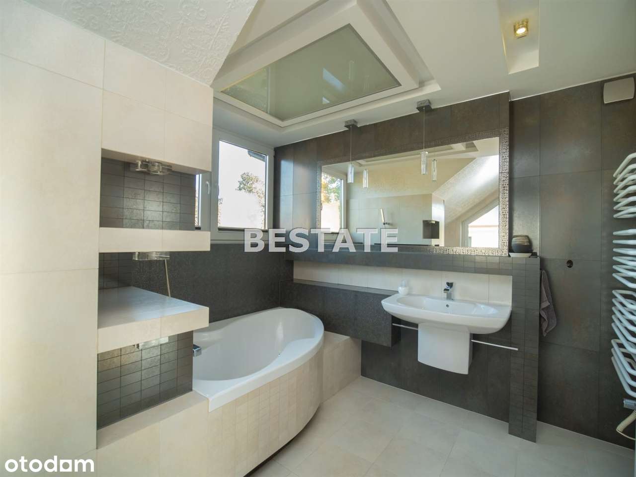 Gorlice, 153 m2, 16 ar-17