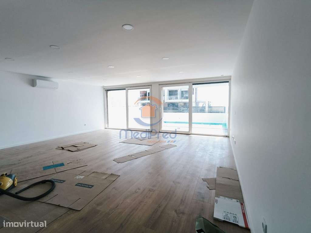 Moradia T4 de luxo com vista mar | Ericeira - Grande imagem: 4/41