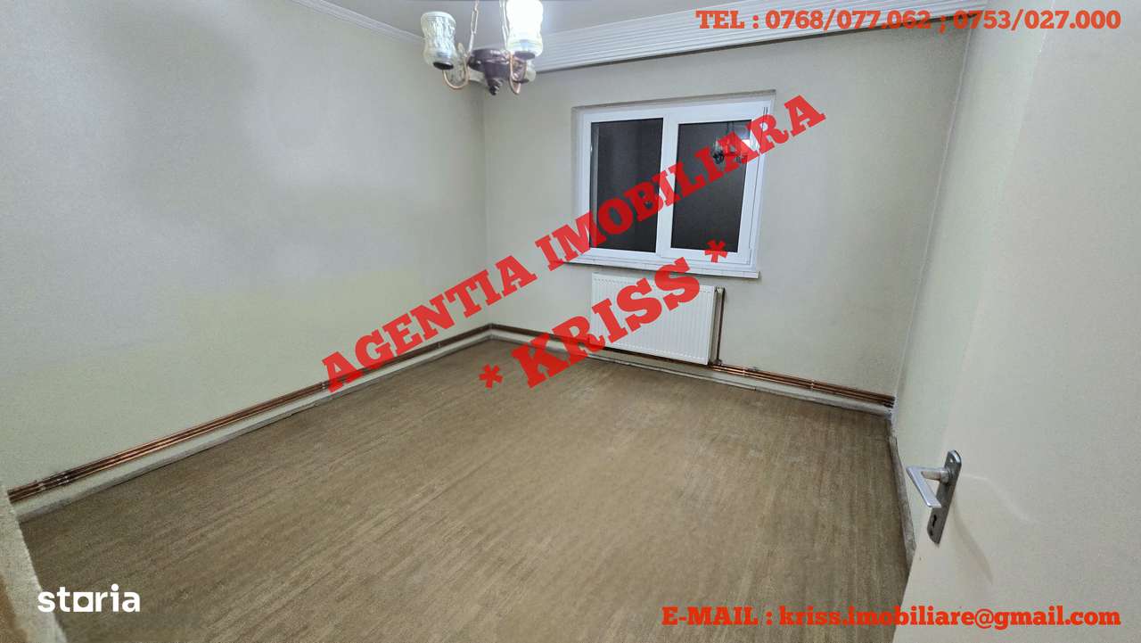 Ofer Spre Închiriere! Apartament 3 Camere POPA ȘAPCĂ Etaj 1 Decomandat - Imagine principală: 5/12