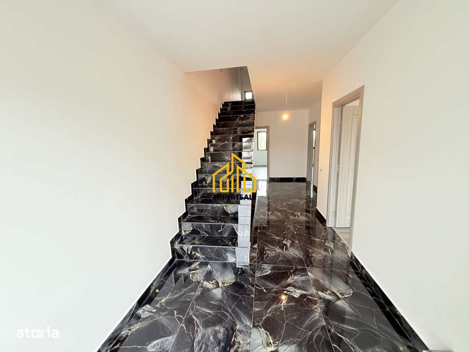 Triplex Bragadiru,Zona Independentei/270 MP - Imagine principală: 2/10