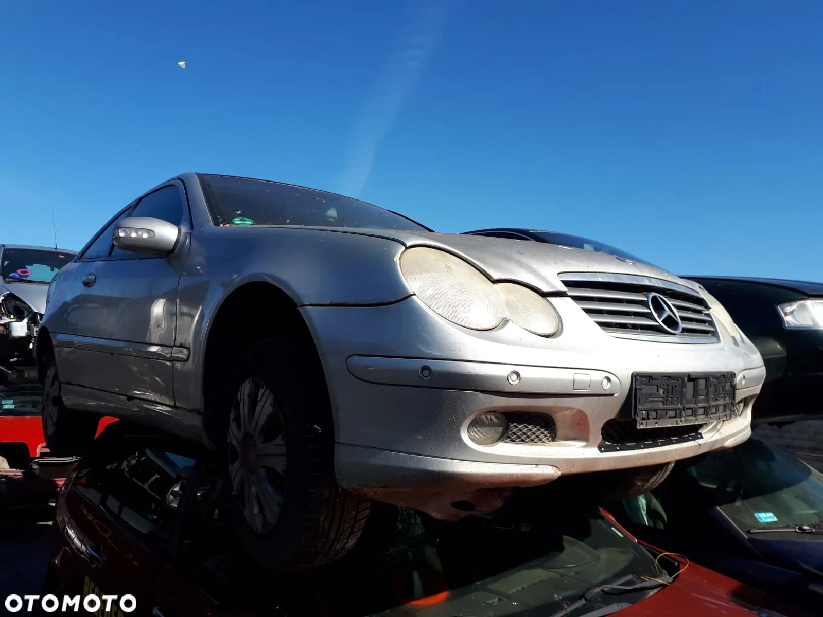 MERCEDES C-KLASA W203 PRZEDLIFT M111.955 2.0 KOMPRESOR MCPHERSON LEWY PRAWY - 1