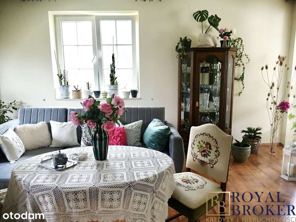 Na sprzedaż piękny dom parterowy 167 m², 20 arów.-1