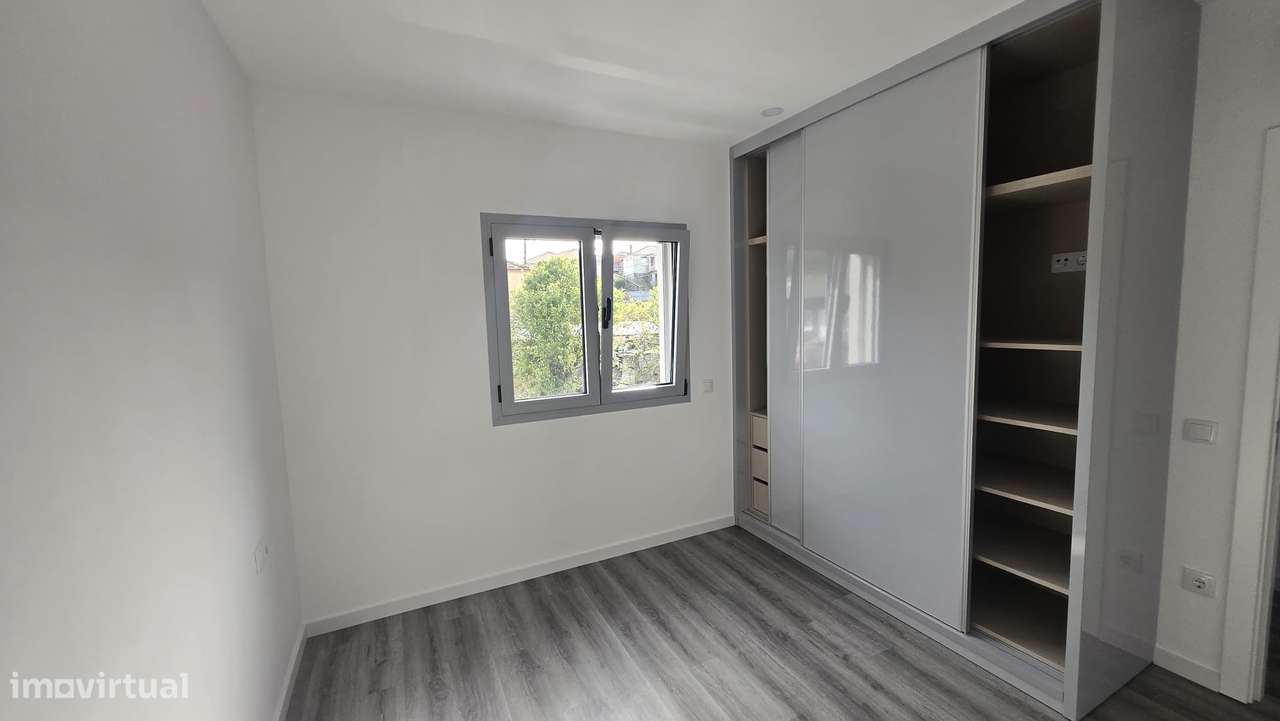 Arrenda andar Moradia Centro de Oldrões Penafiel - Grande imagem: 5/11