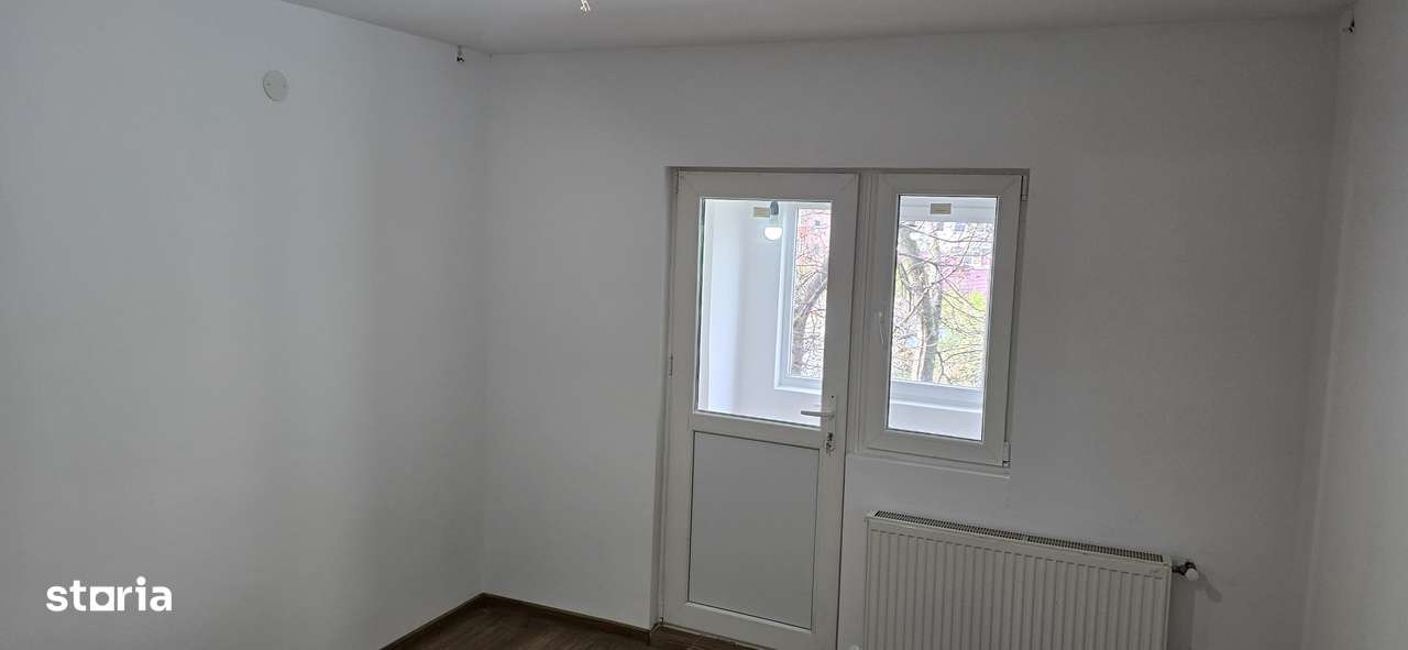 Apartament 2 camere de vanzare la cheie,etajul 2/3, Focsani-17
