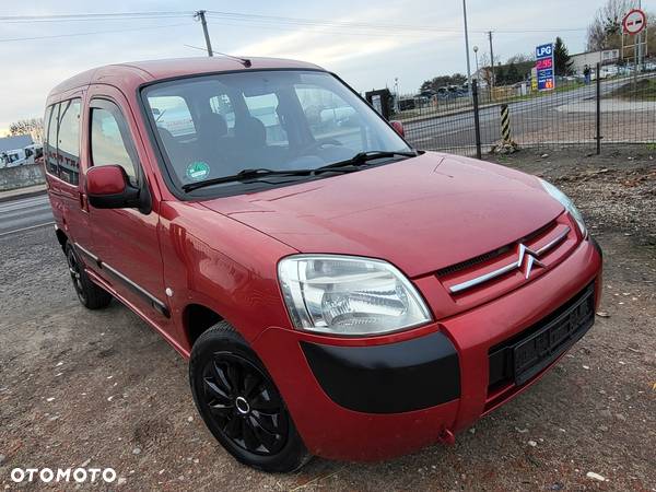 Citroën Berlingo II 1.6i Prestige - 22