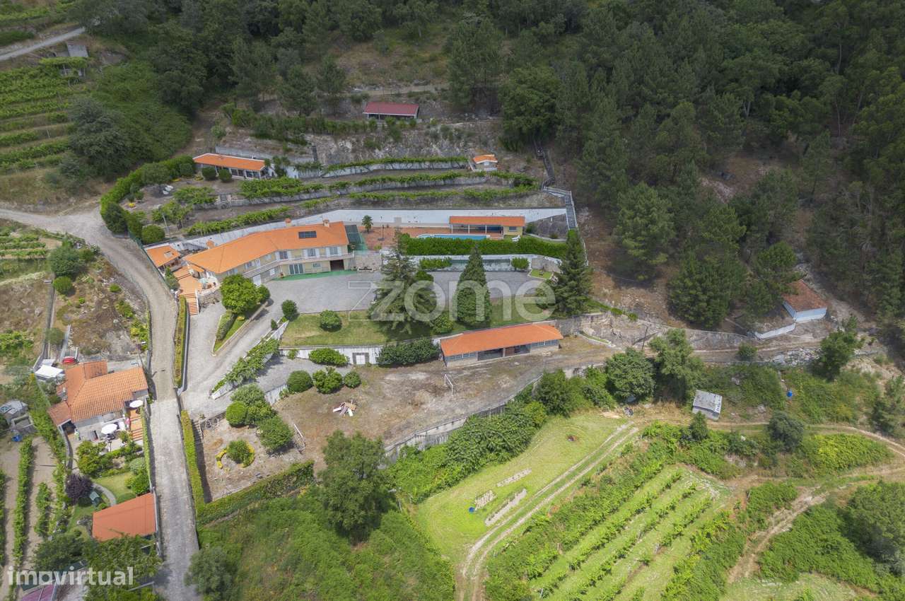 Quinta em Amarante – Espaço e Conforto com Vistas Maravilhosas - Grande imagem: 2/41