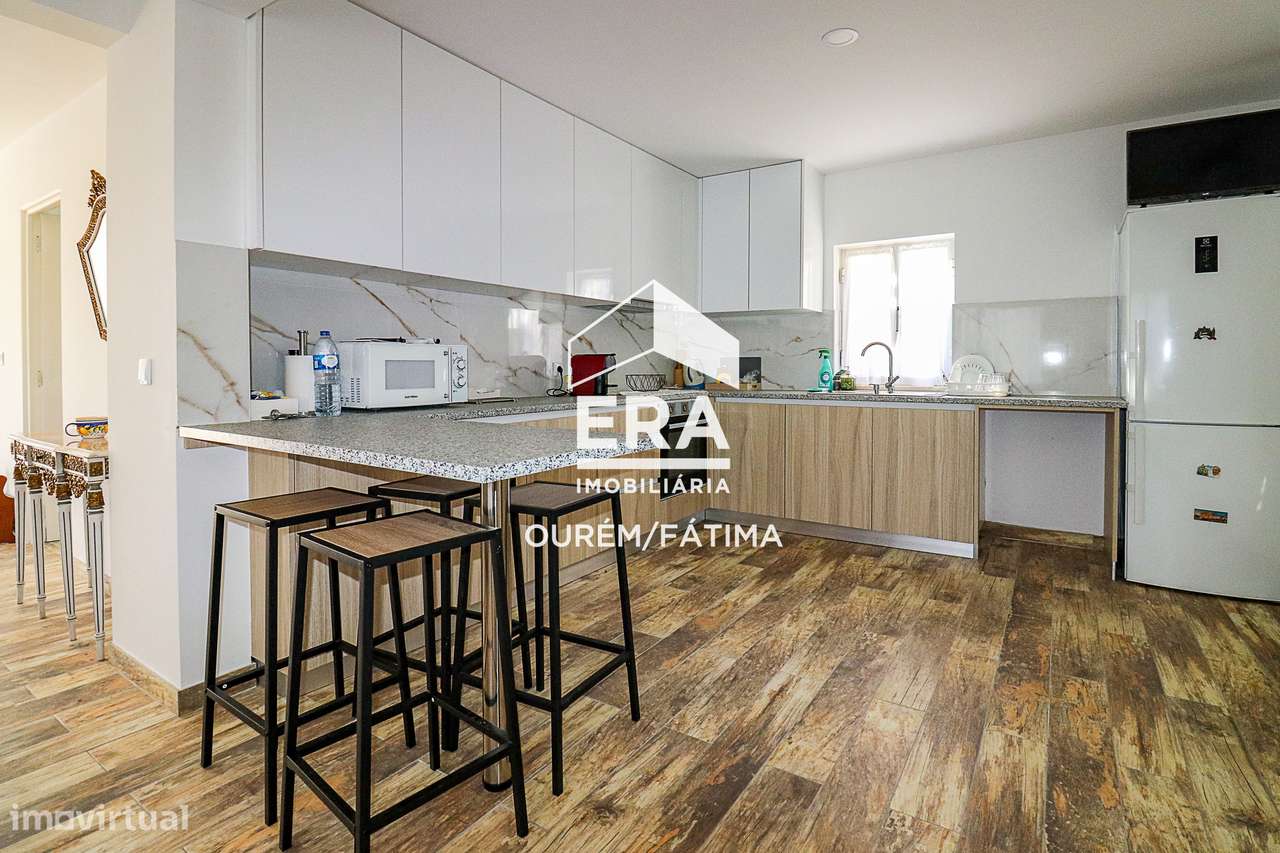 Moradia T3 inserida num terreno de 1.268m²-12