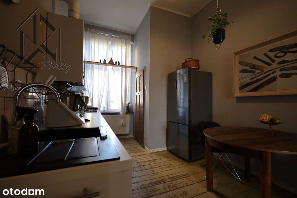 Przestronne mieszkanie w Kamienicy-> Bytom Centrum-16