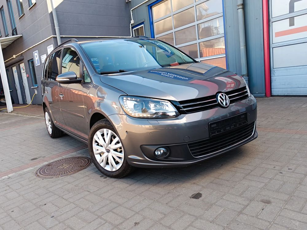 Volkswagen Touran II 1.6 TDI DPF BlueMotion Technology DSG STYLE 2014