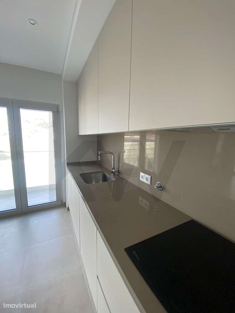 Apartamento T2 - Nazaré Centro - Grande imagem: 2/21