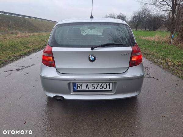 BMW Seria 1 116i - 6