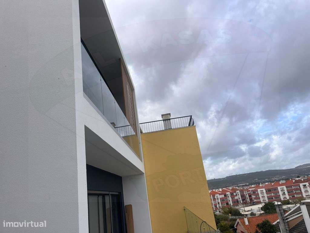 Moradia T9, Unifamiliar na Mealhada, Loures - Grande imagem: 5/13