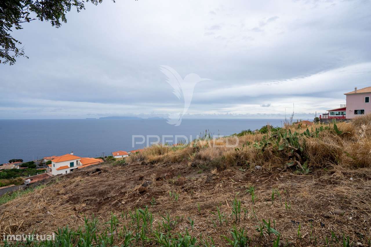 Terreno Rustico para Construção / Área Total 1.300m2 / Índice de 0,5 - Grande imagem: 4/8
