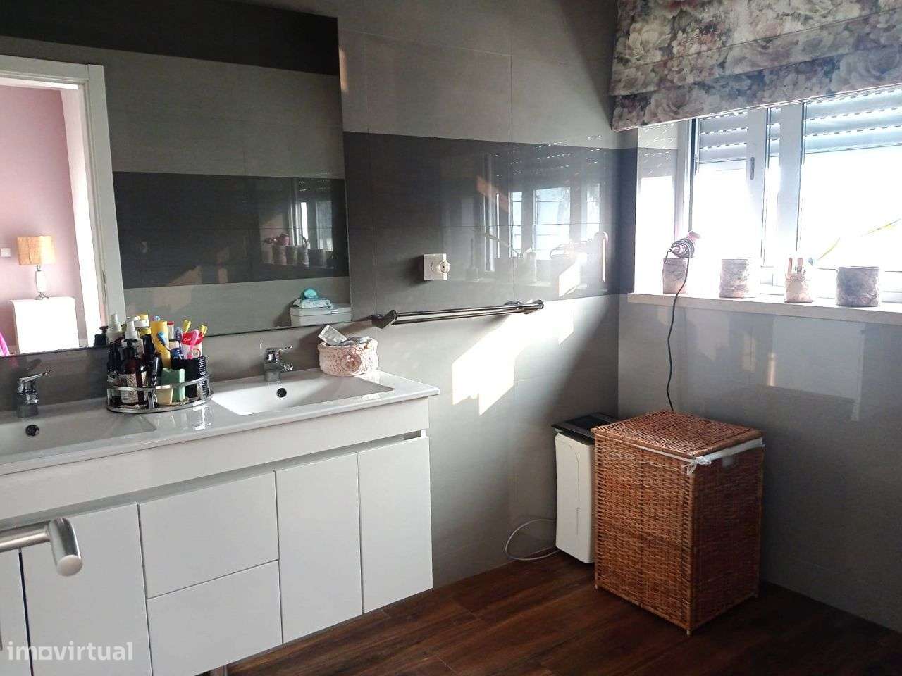 Moradia T3+1 no centro de Pataias-31