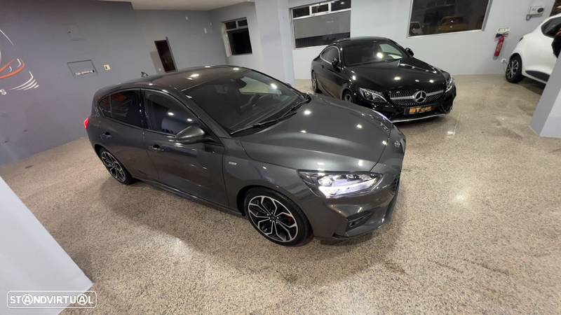 Ford Focus 1.5 EcoBlue S&S ST-LINE - 53