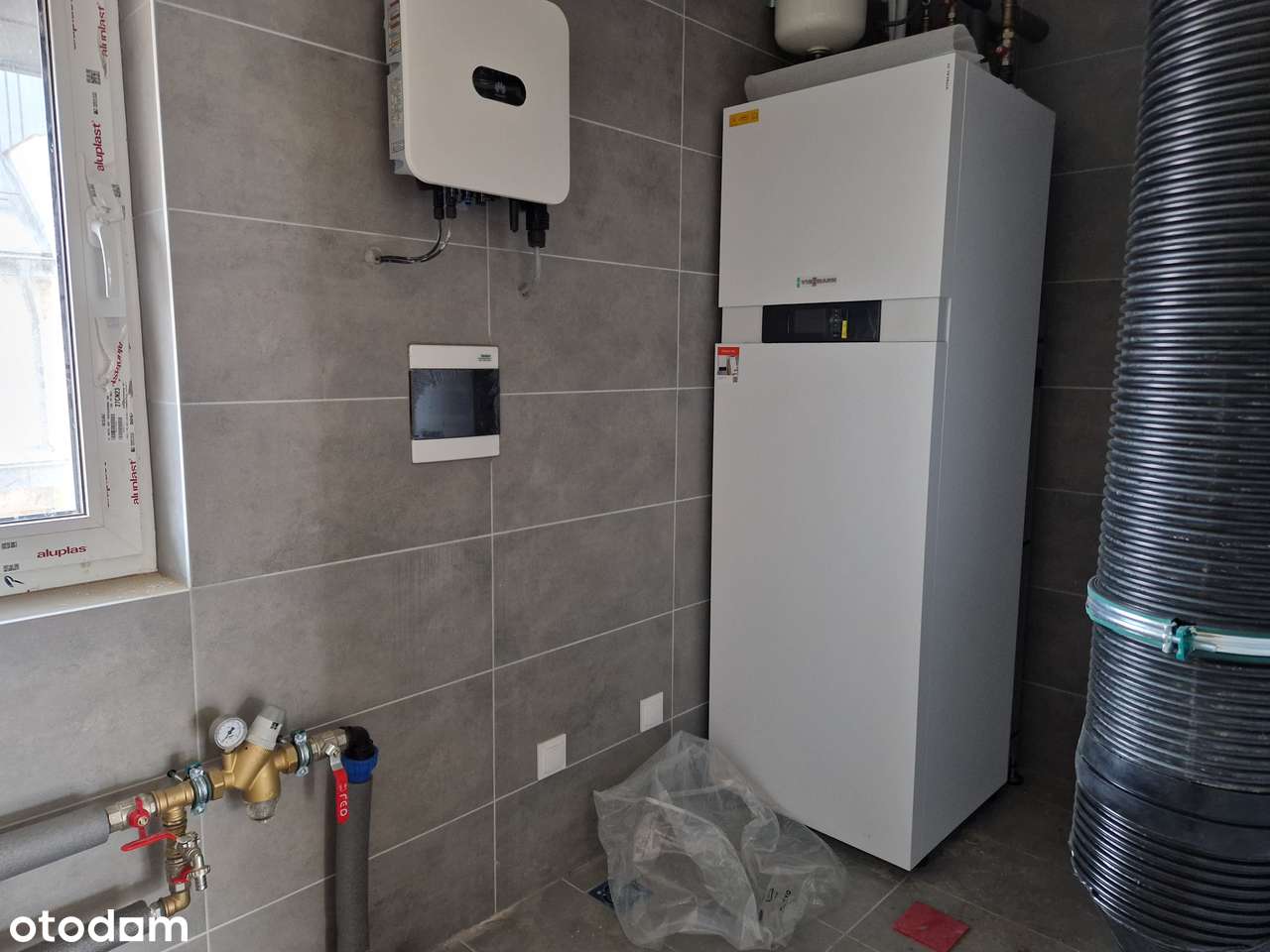 Mieszkania dwupoziomowe z tarasem wśród zieleni pod Krakowem-11