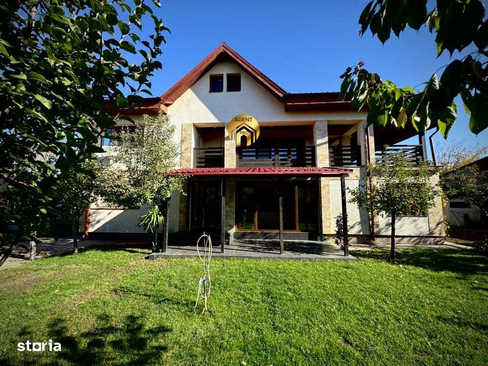 Vila Single 7 camere - 660mp teren - 300m de DN1 - Intrarea Merisor Ot - Imagine principală: 1/19