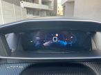 Peugeot 2008 1.5 BlueHDI STT EAT8 Allure - 24