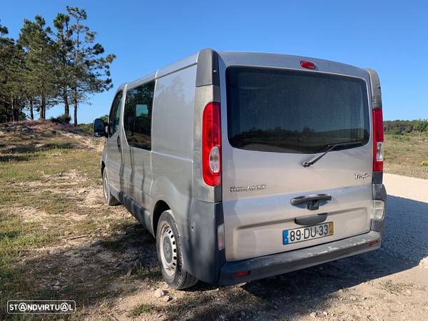 Renault Trafic - 16