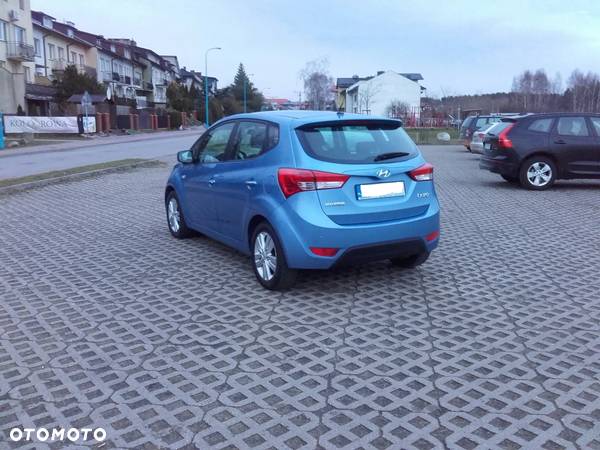 Hyundai ix20 1.4 blue Comfort - 18