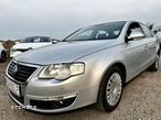 Volkswagen Passat 2.0 TSI Highline - 30